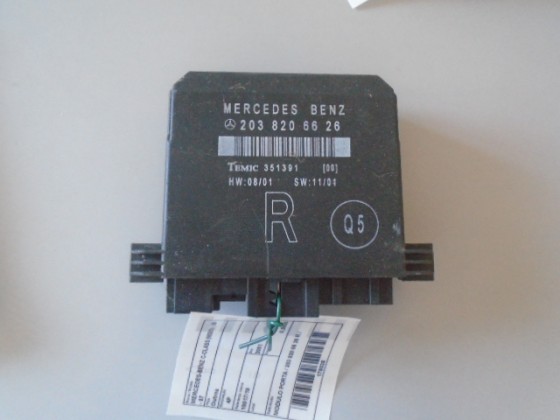 Modulo porta Mercedes C-class W203 4P refº 203 820 66 26 R - 178038